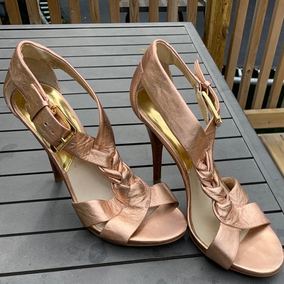 Authentic Michael Kors Heels - Picture 1 of 3
